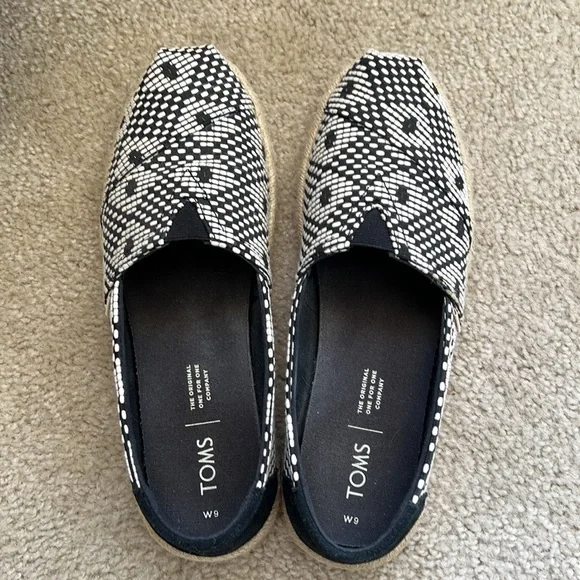 TOMS Women's, Alpargata Cupsole Slip-On 9 wide - Picture 5 of 6